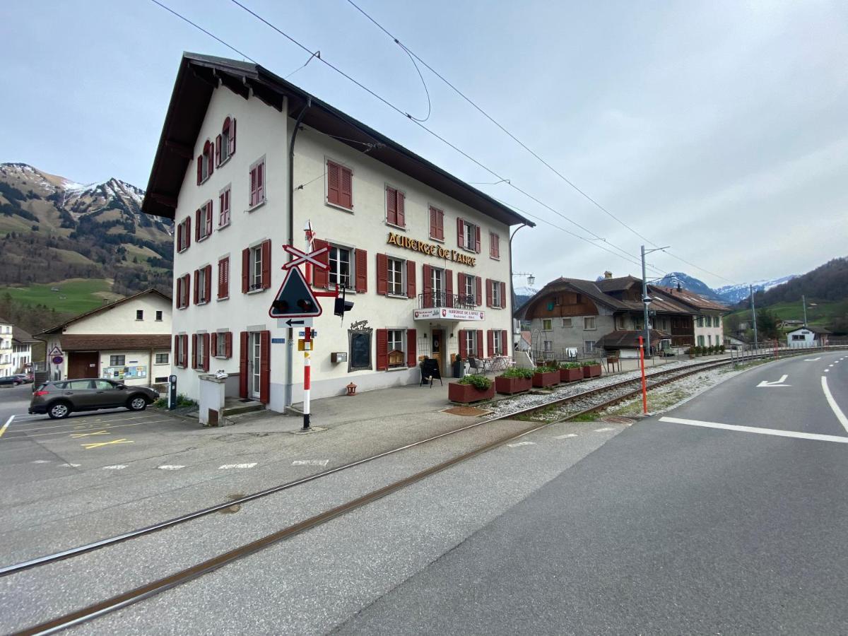 Auberge De L'Ange Albeuve Eksteriør bilde