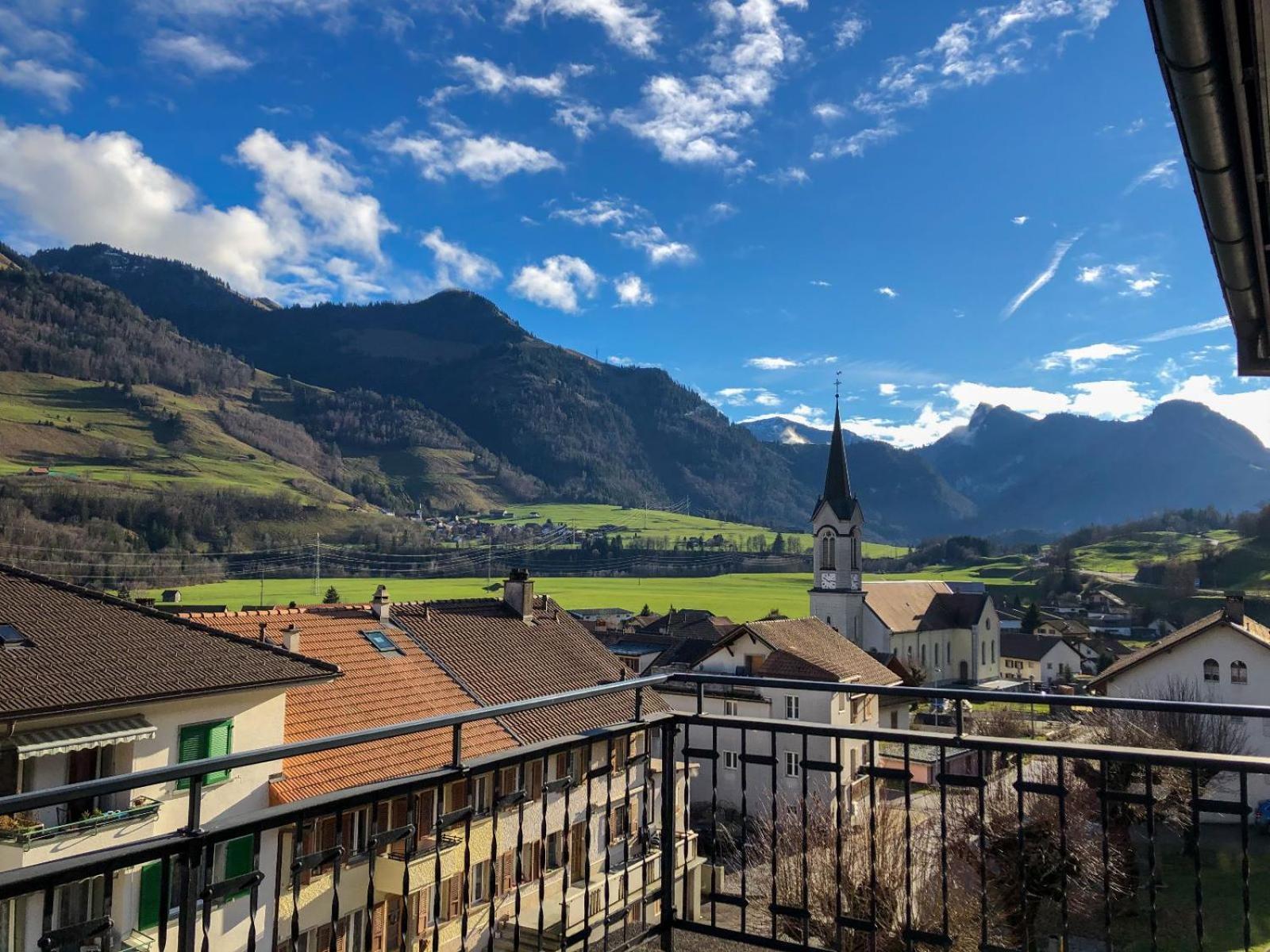 Auberge De L'Ange Albeuve Eksteriør bilde