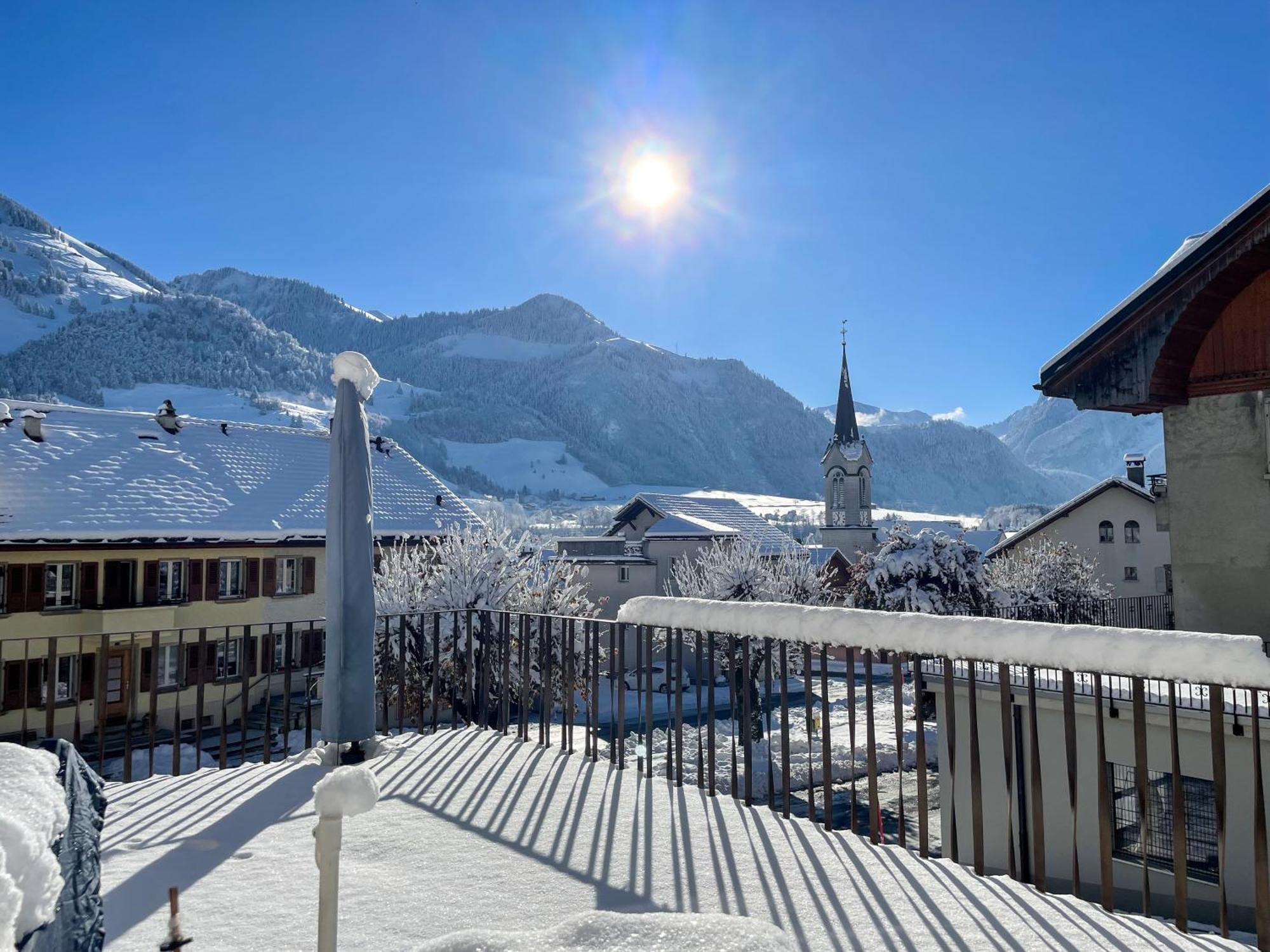 Auberge De L'Ange Albeuve Eksteriør bilde
