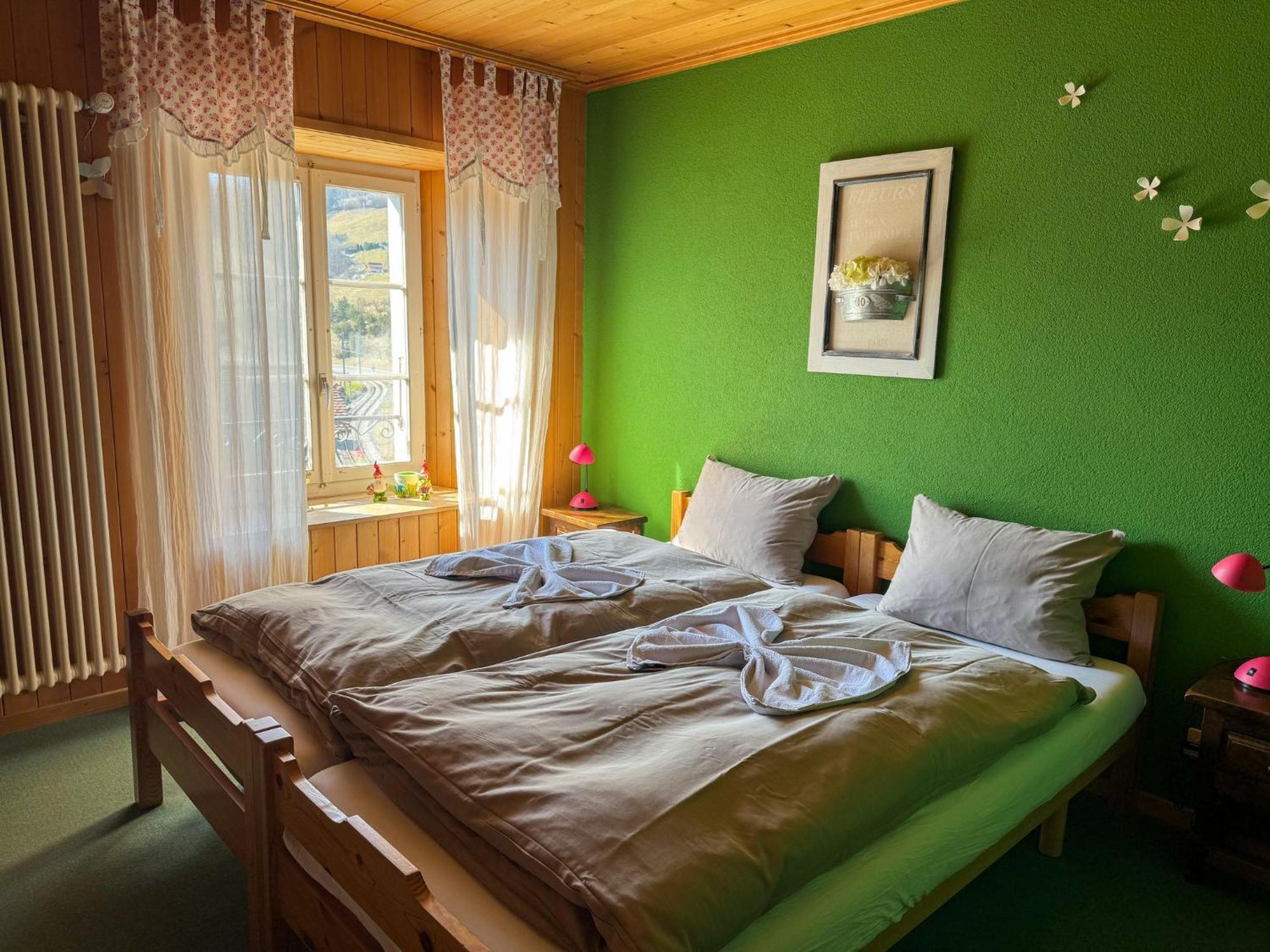 Auberge De L'Ange Albeuve Eksteriør bilde
